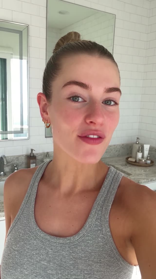 Vertical video preview